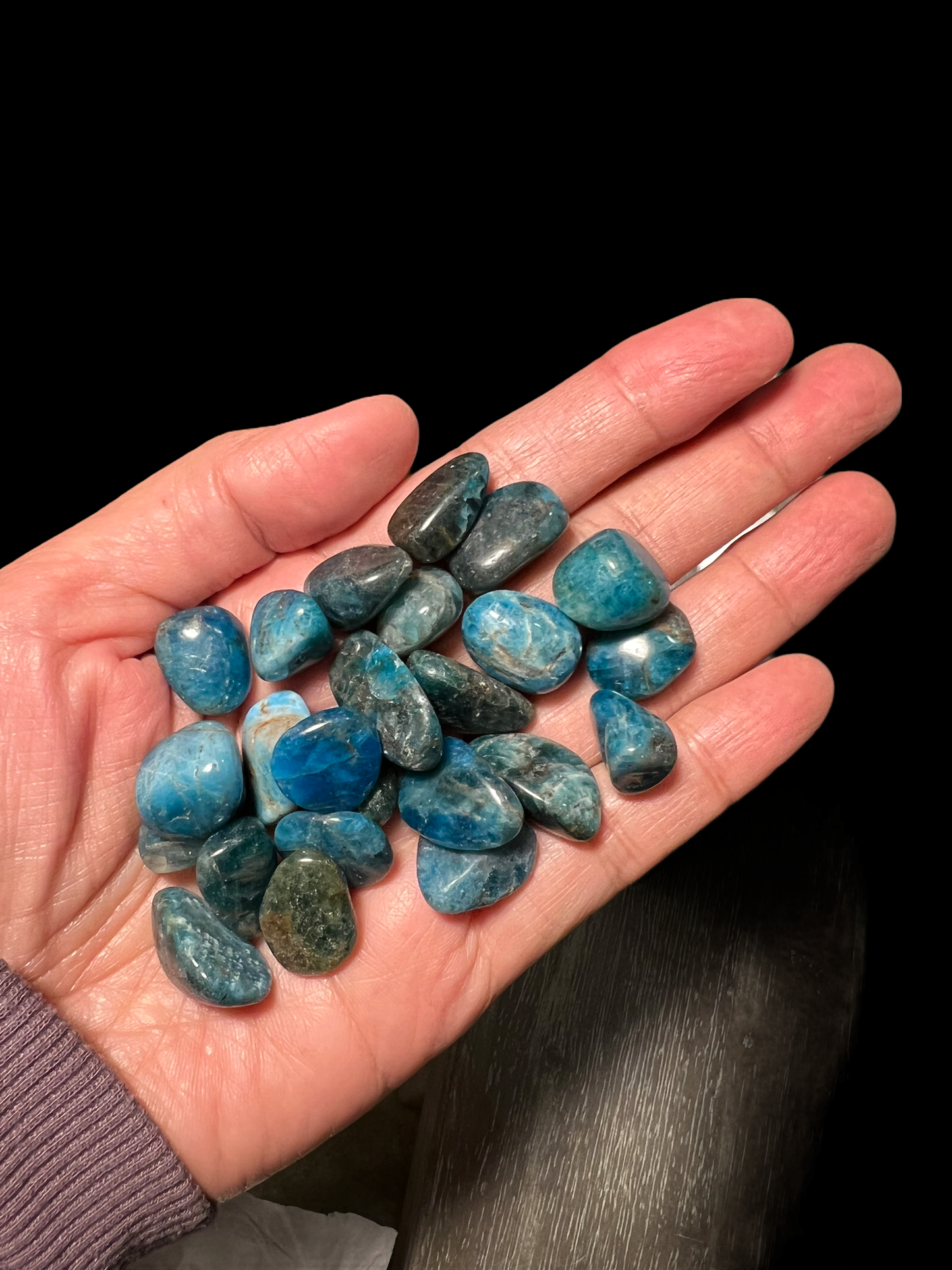 Blue Apatite Stone Soak